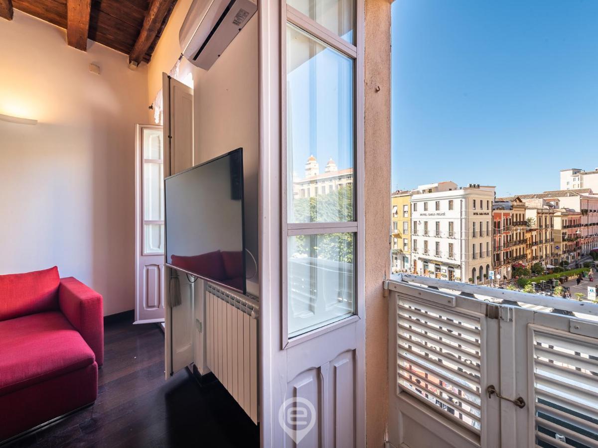 Piazza Yenne Apartment Cagliari Ngoại thất bức ảnh